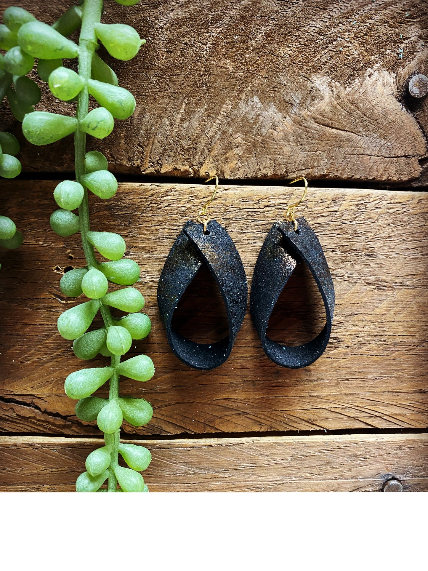 Leather Loops - Black with Gold Flecks