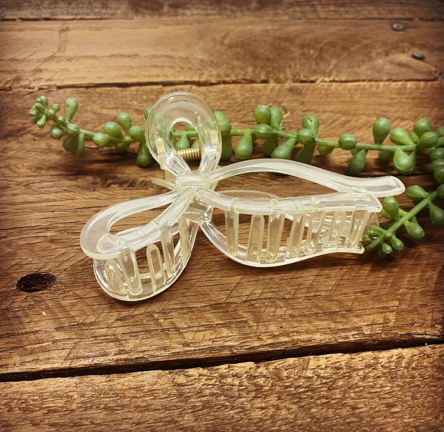 Hairclip Clear Bow
