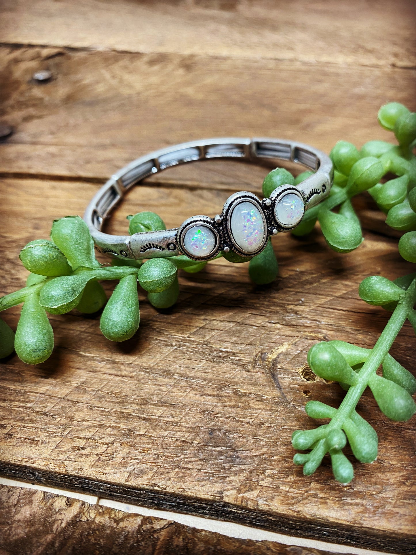 Western Opal Sabana Stretch Bracelet