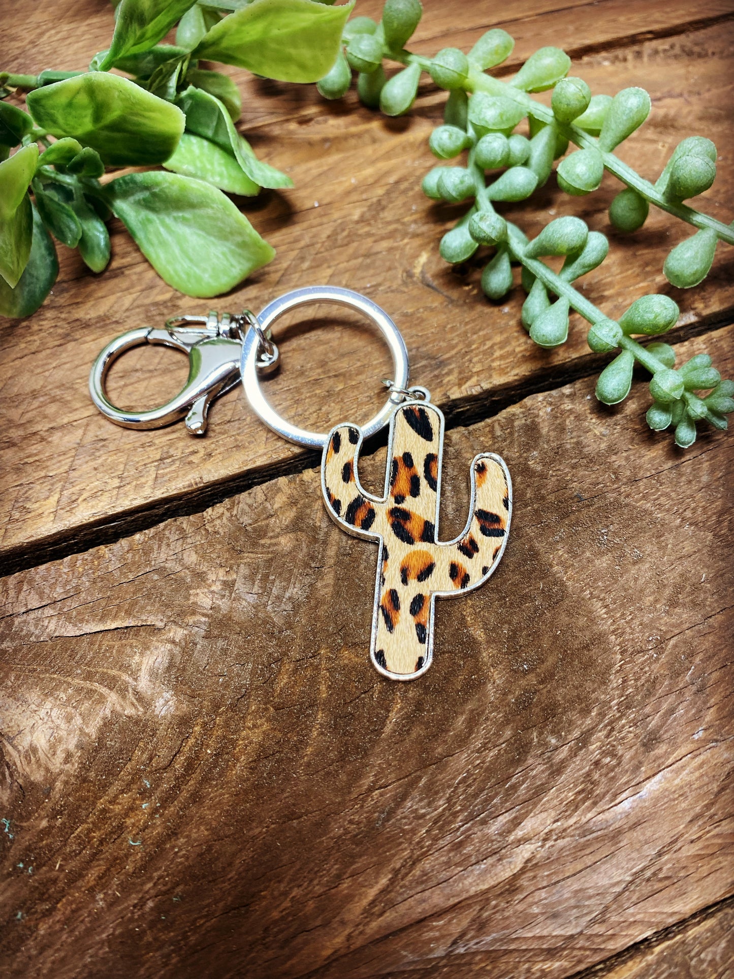 Keychain Cheetah Cactus