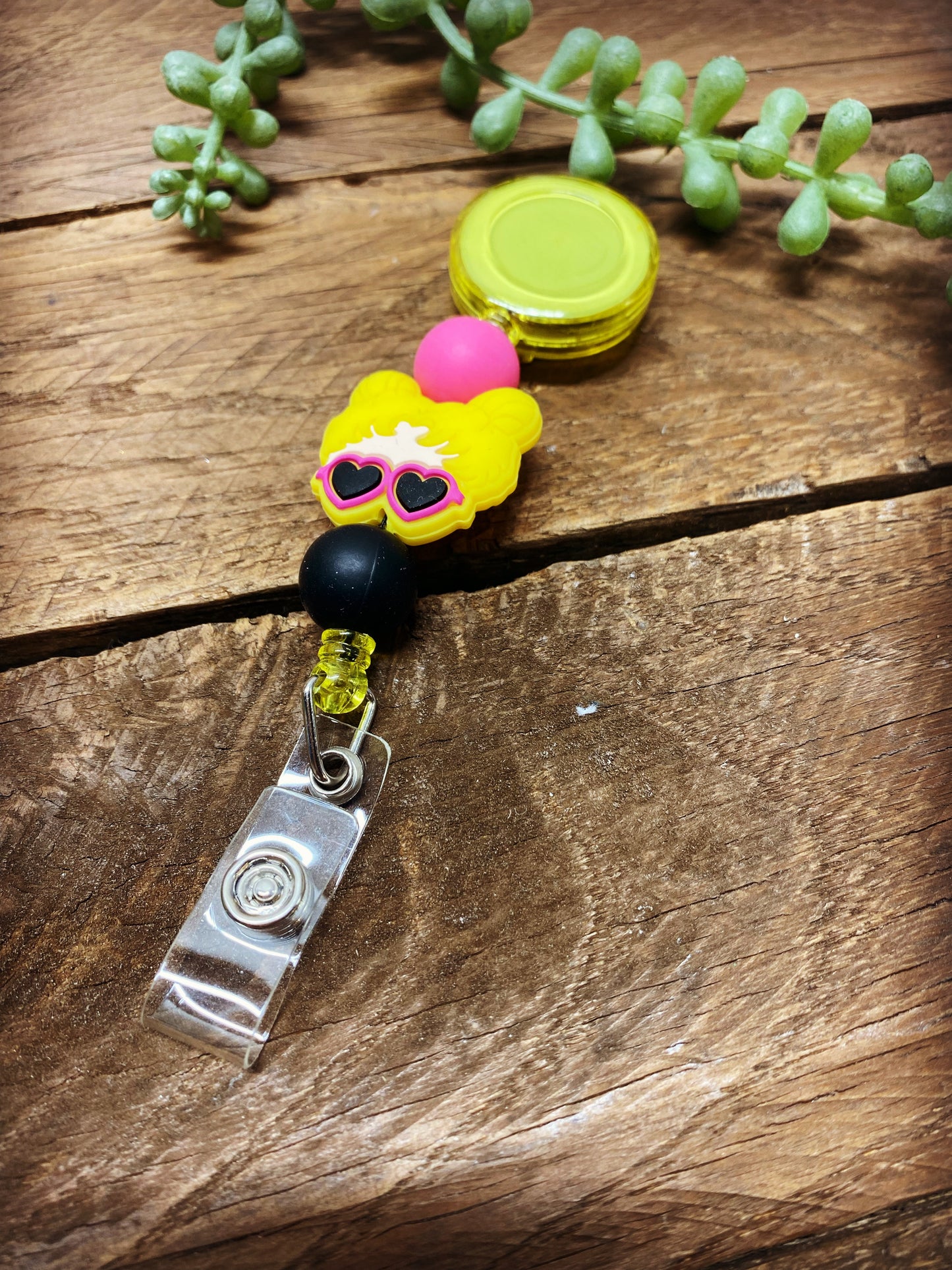 Badge Reel -Blonde With Heart Glasses