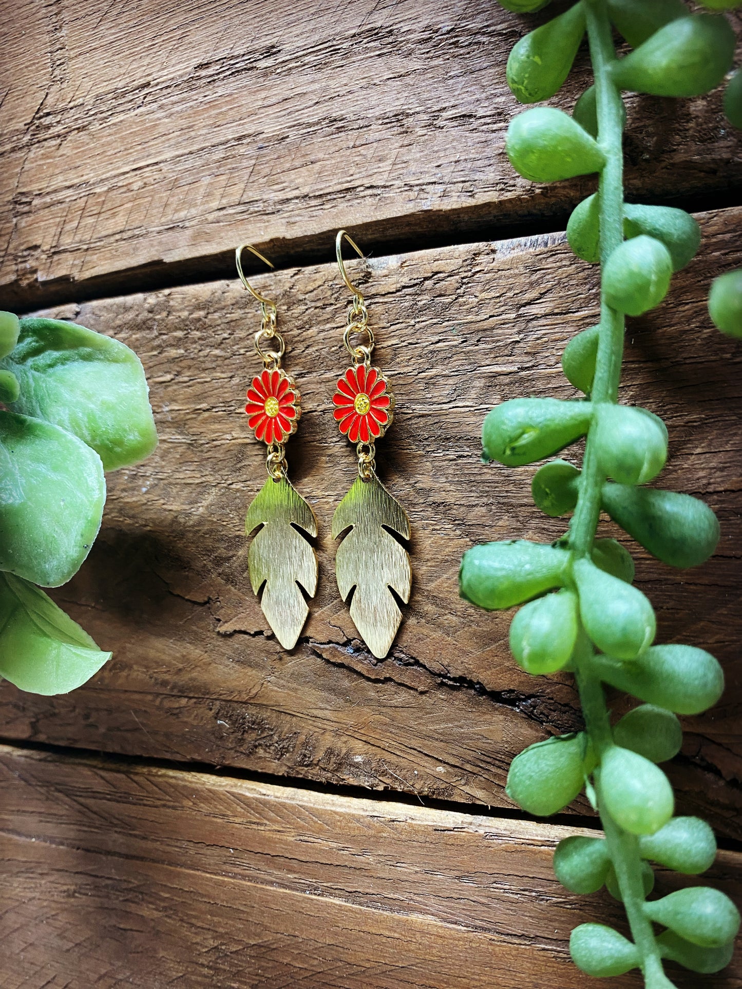 Daisy Dangles - 3 color options