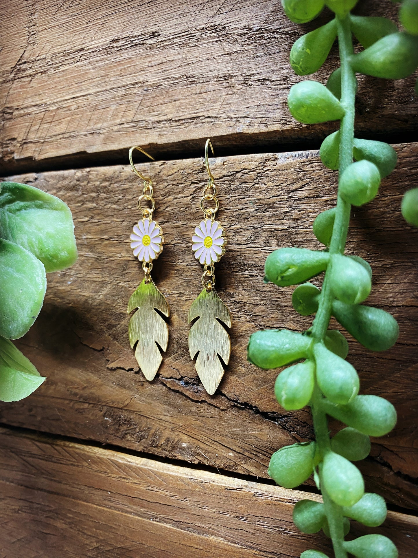 Daisy Dangles - 3 color options
