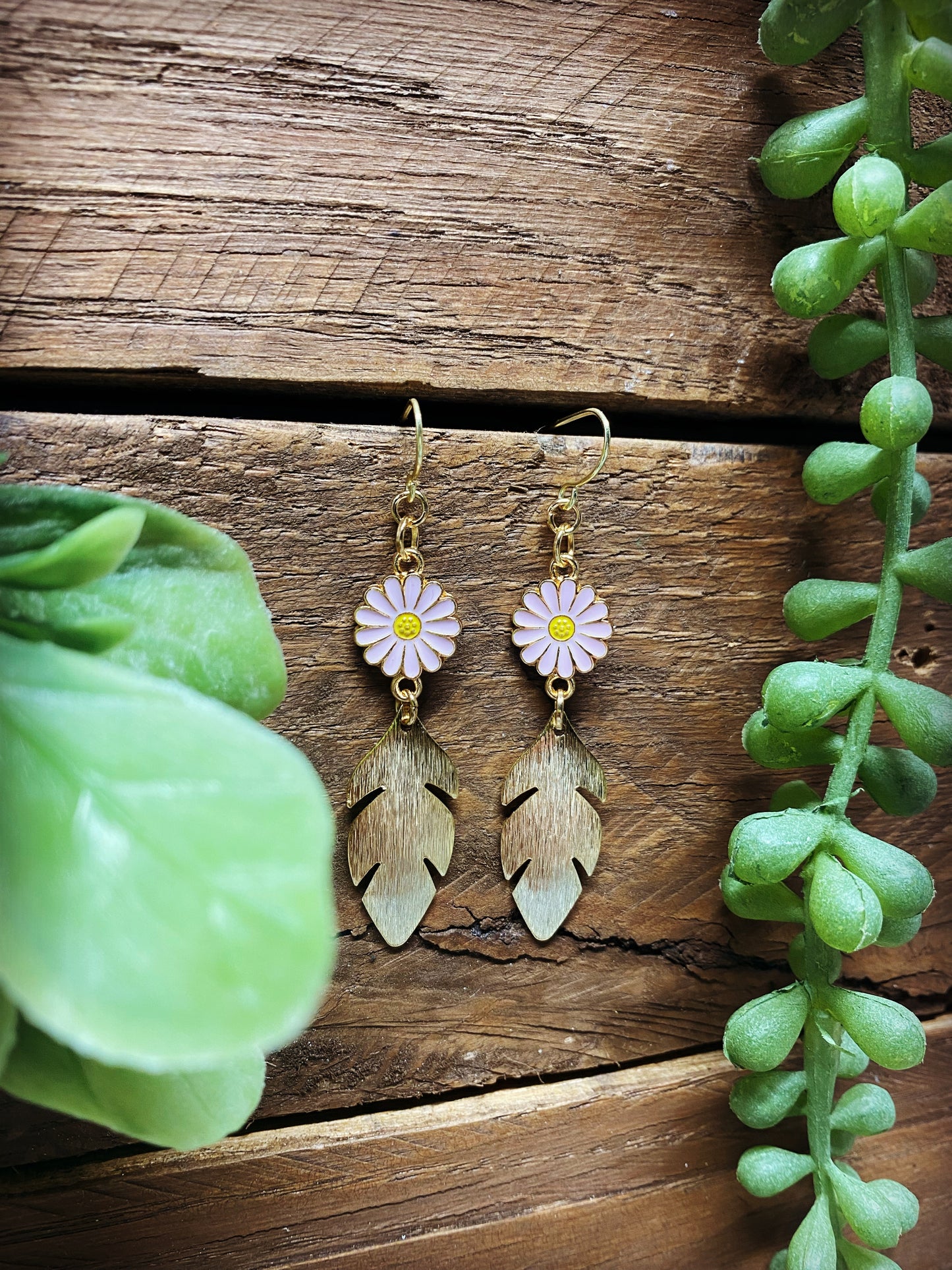 Daisy Dangles - 3 color options