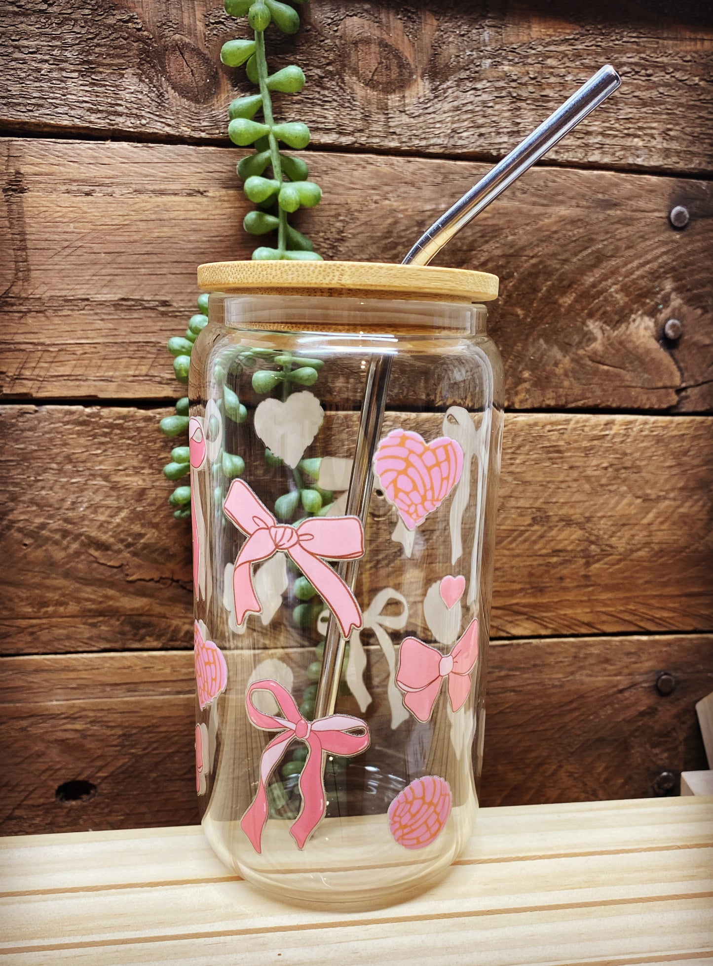 16oz Glass Cup - Pink Bows